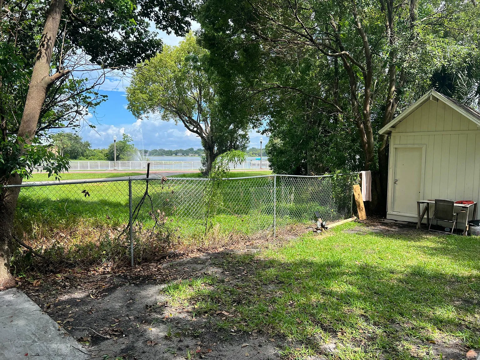 3 bed, 1000 sqft, $1,950 — Photo 4