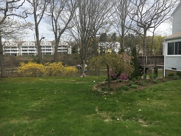 22 Mendum Ave — Photo 26