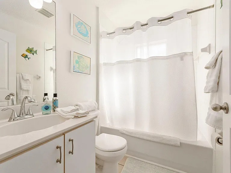 1301 Carlton Ct — Photo 13