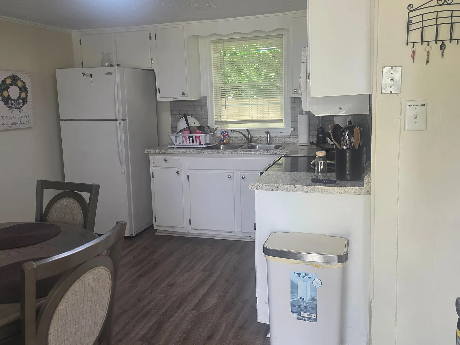 2 bed, 2.0 bath, 807 sqft, $1,139 — Photo 4