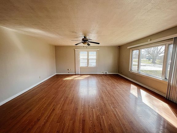 4th image of 1612 N Turner St