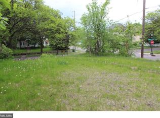 206 Prescott St, Saint Paul, MN 55107