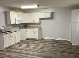 2806 W Victory Blvd APT C, Burbank, CA 91505