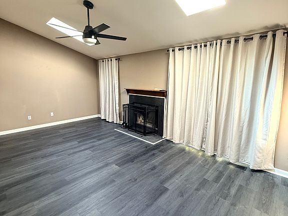 5th image of 1216 Bennett Pl