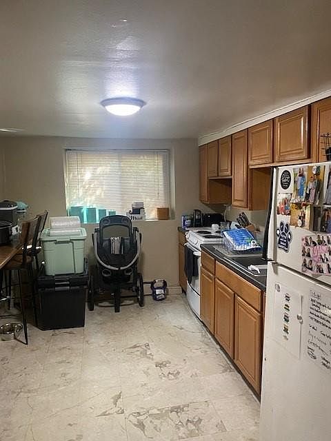 1st image of 70 Bryon Rd #2