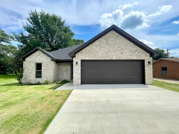 231 Flossie St, Trumann, AR 72472