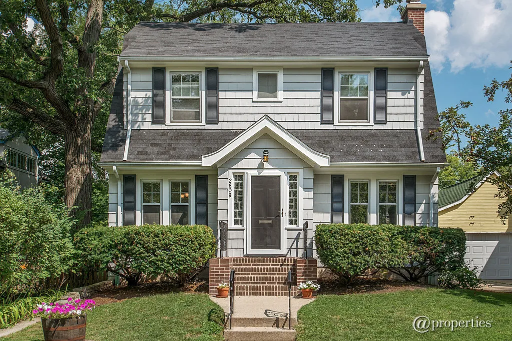 2809 Park Pl photo 1