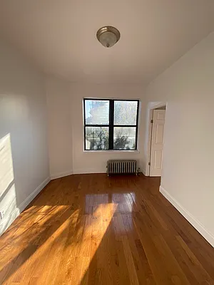 Rented by Houses of New York Realty LLC | media 27