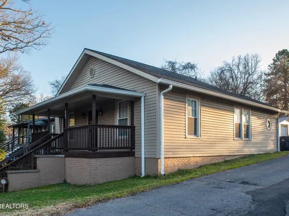 4301 SW Coffey St, Knoxville, TN 37920