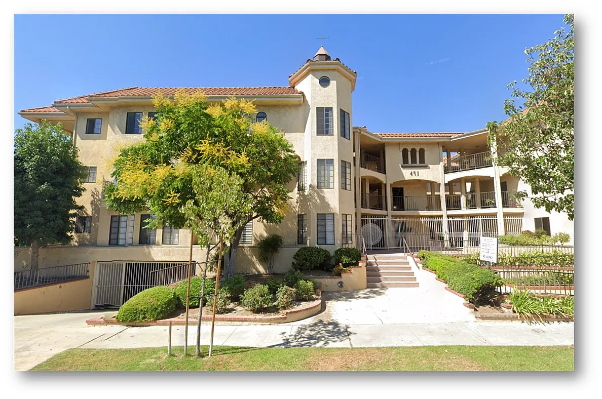 Building Photo - Hawthorne Manor