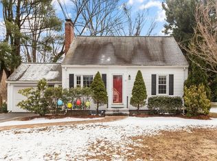 11 Valley View Rd, Wayland, MA 01778