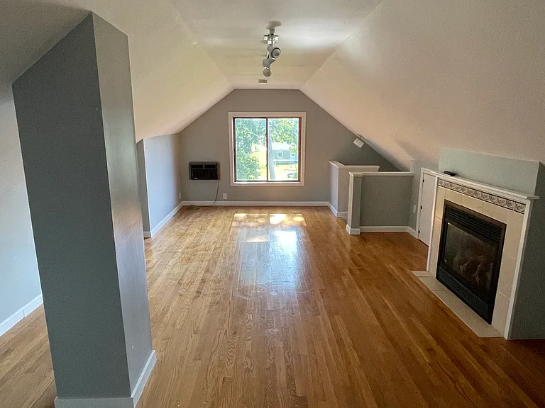 17 Laurel Rd #2 — Photo 33