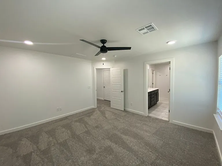 13512 Vinita Dr — Photo 12