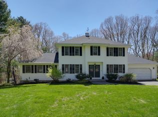 23 Twin Spring Dr, Boylston, MA 01505