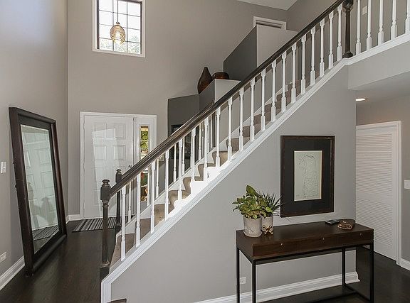 3rd image of 143 Benton Ln #1