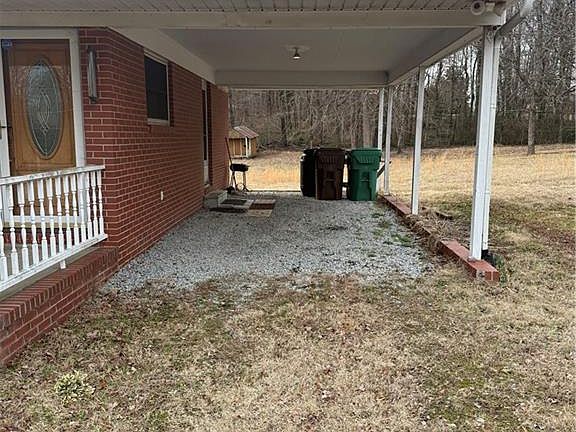 4th image of 5157 Elmwood St