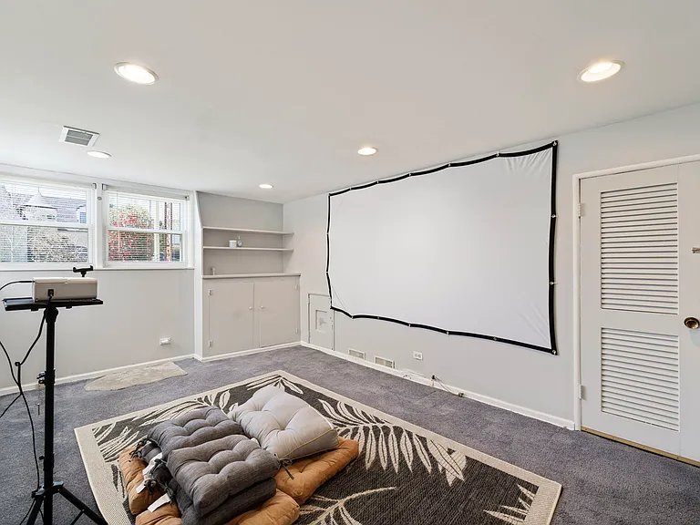 8311 Kolmar Ave — Photo 15