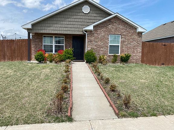 2nd image of 4408 SW Gallatine Ave