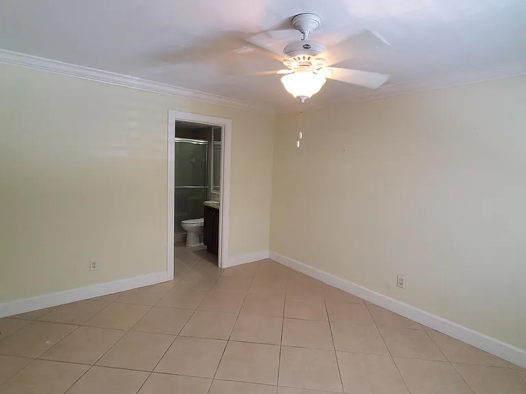 1727 Highway A1A #106 — Photo 2