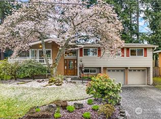 12641 SE 54th St, Bellevue, WA