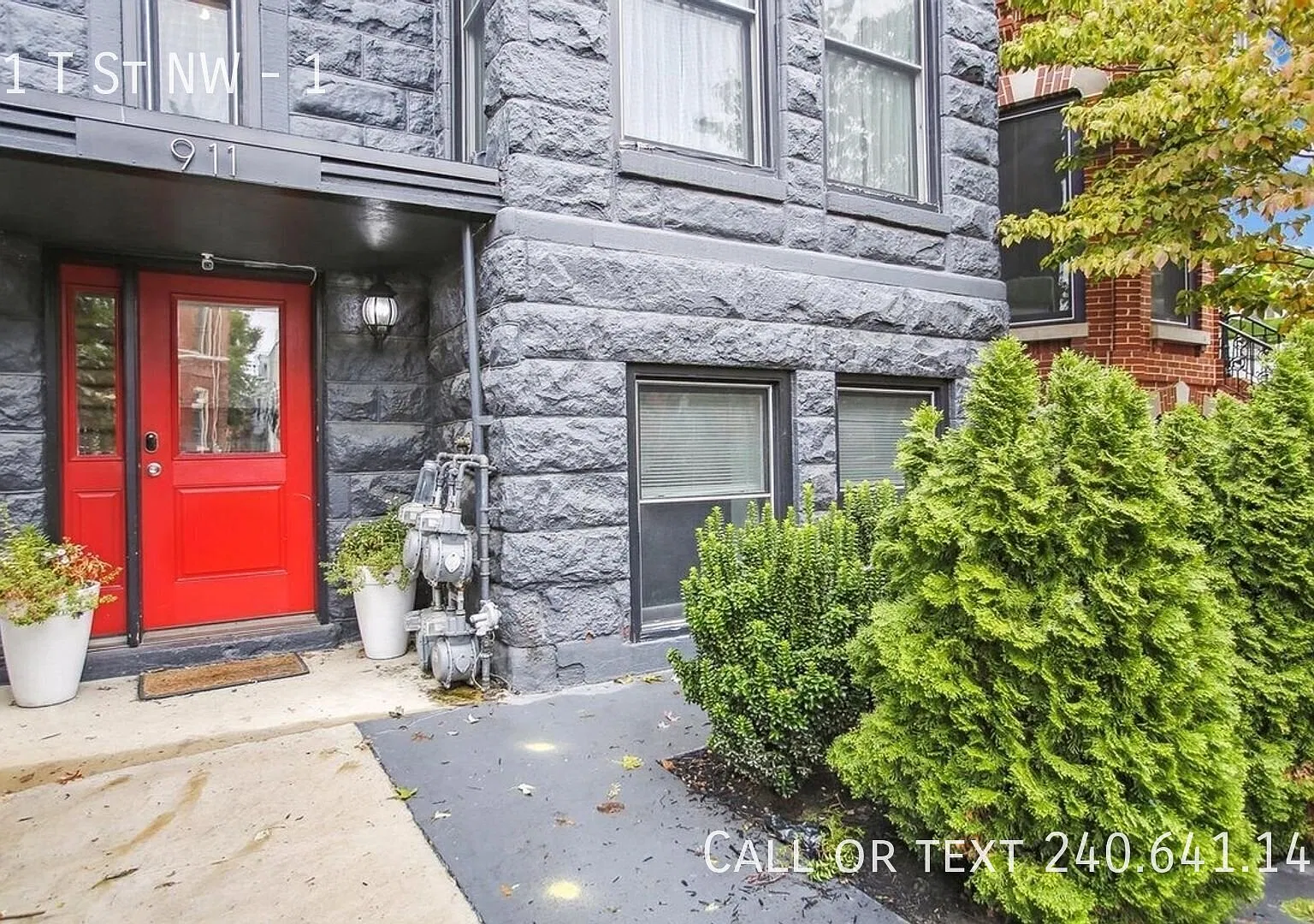 Lovely 2 BR/2 BA 1st Level Condo in Shaw! — Photo 1