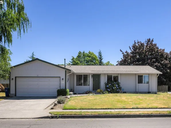 2910 SE 16th St, Gresham, OR 97080