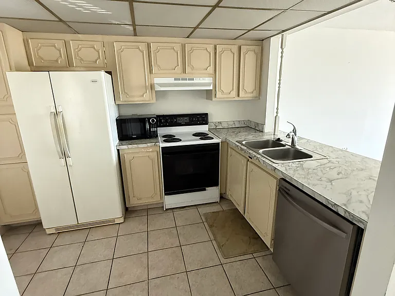 14130 Rosemary Ln #1313 — Photo 2