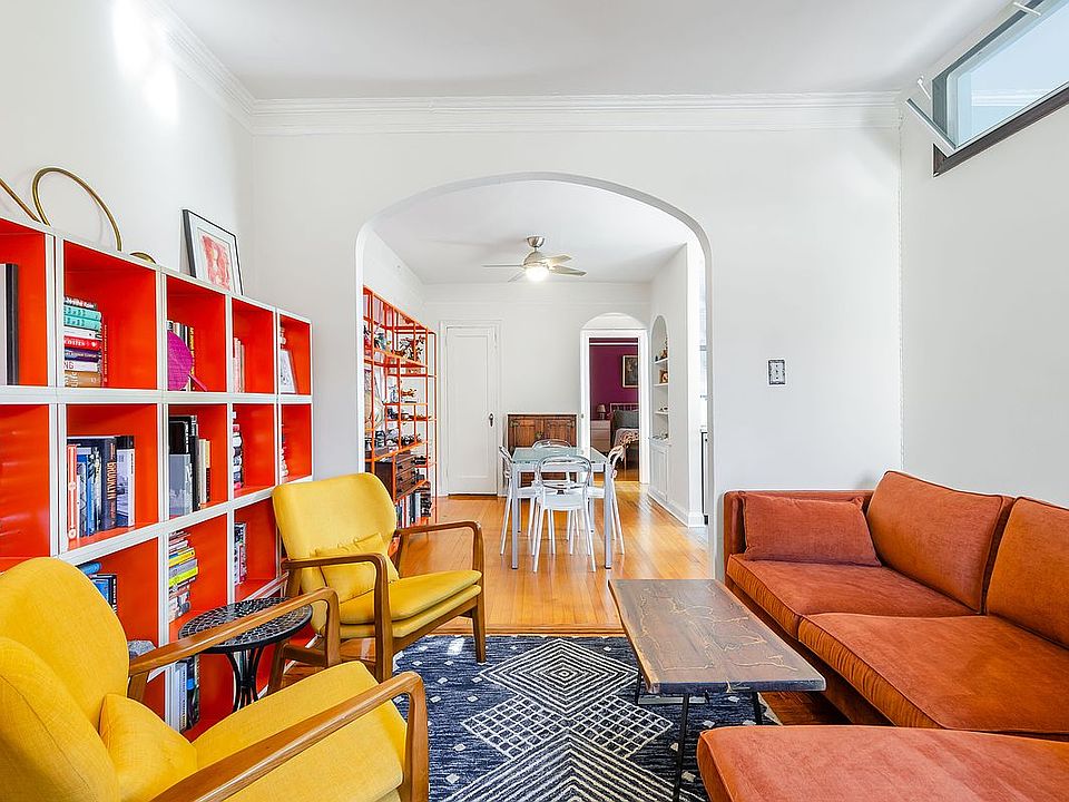 1st image of 40 Clarkson Ave APT 6N