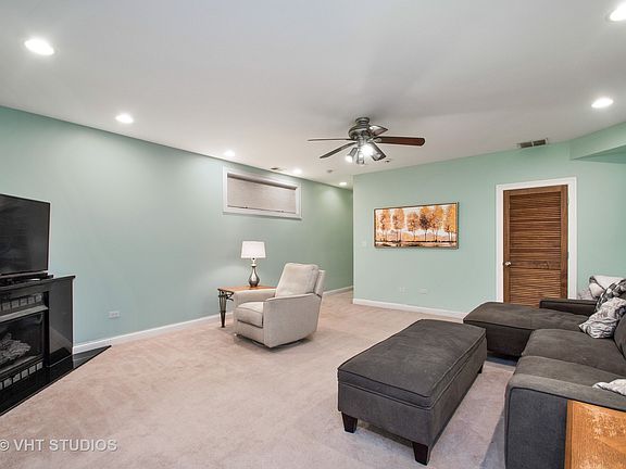 5th image of 2235 W Lawrence Ave #1S