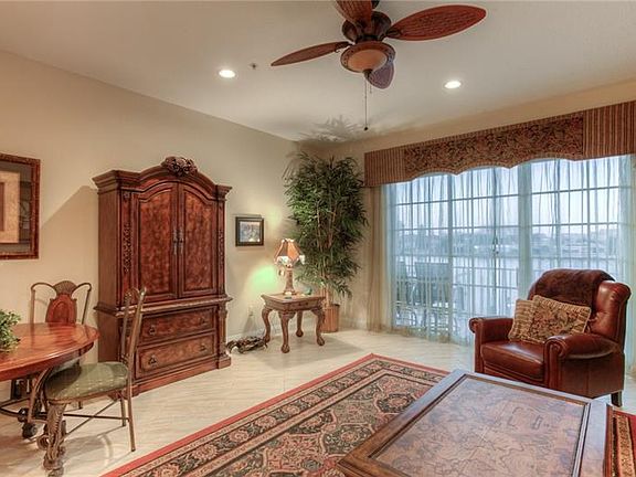 5th image of 140 Brightwater Dr APT 4