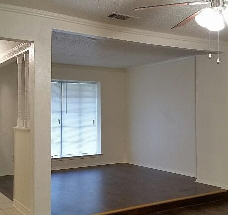 5th image of 3801 Whiterock Trl