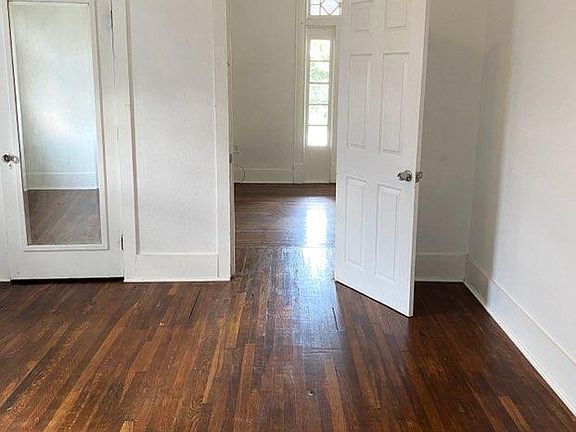 5th image of 1615 College Ave #1