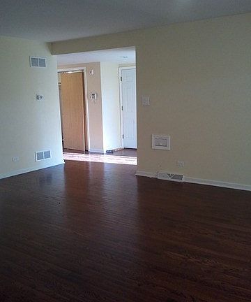 4th image of 12921 S Carpenter St