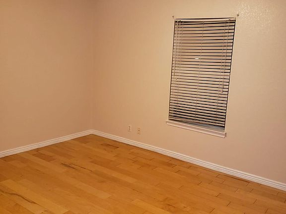5th image of 7517 Plaza Redonda Dr