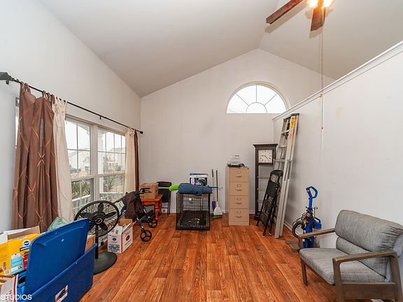 4th image of 175 E Silver Oaks Dr