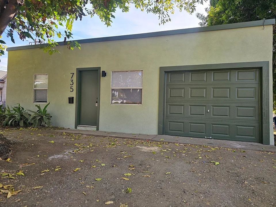 735 & 745 Grand Ave