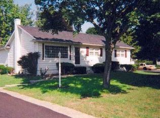 9197 Lilley Rd, Plymouth, MI 48170