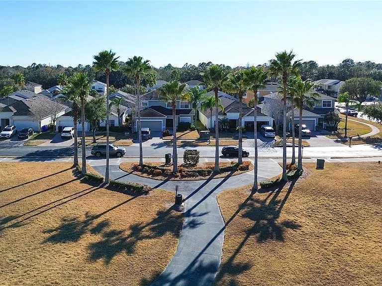 4608 Cumbrian Lakes Dr — Photo 74