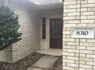 8310 Andover Woods Ct, Houston, TX 77095