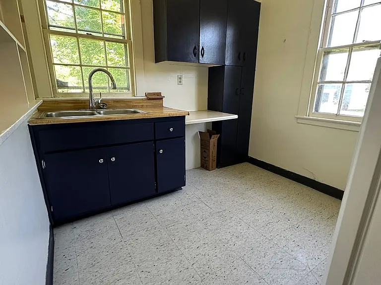 15 Riley Manor Cir — Photo 2