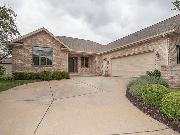 2nd image of 200 Rosebank Ln