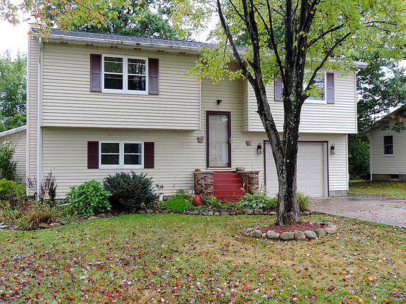2nd image of 130 Nordmere Dr