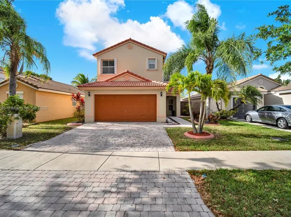 1979 SE 13th St, Homestead, FL 33035