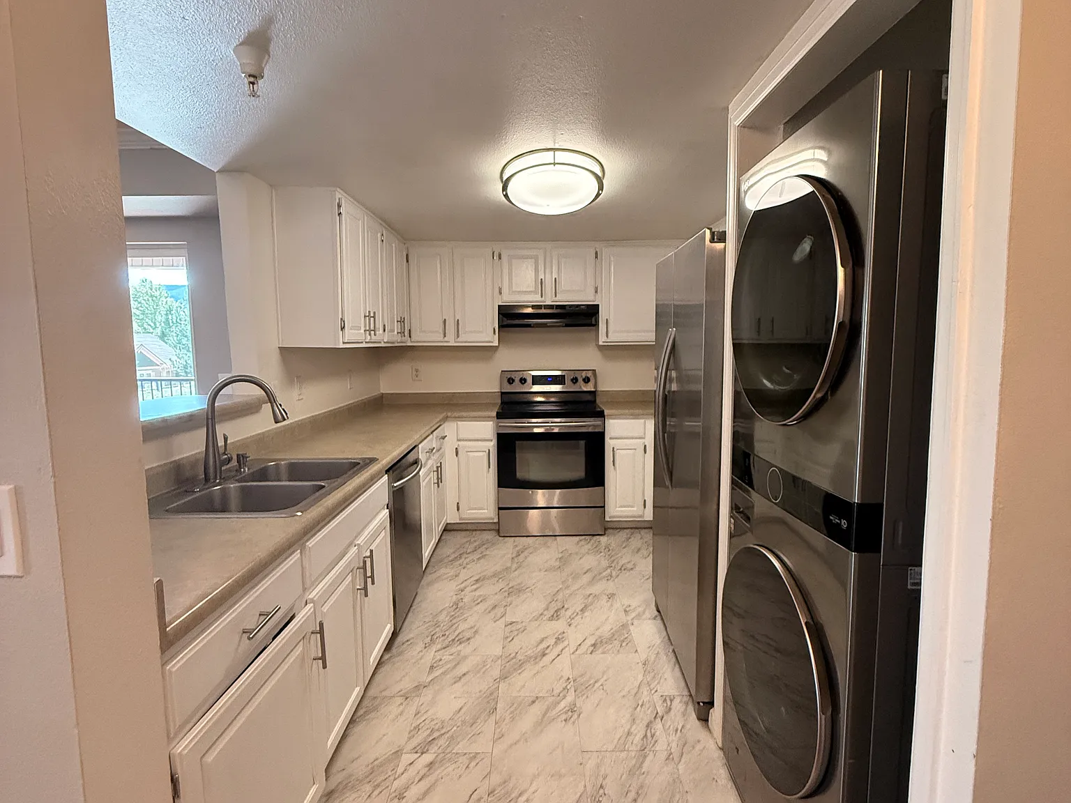 12338 W Dorado Pl — Photo 4