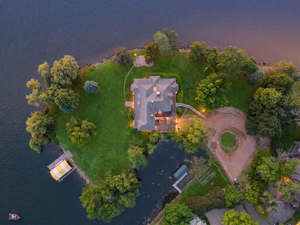 1st image of 3845 Northome Rd