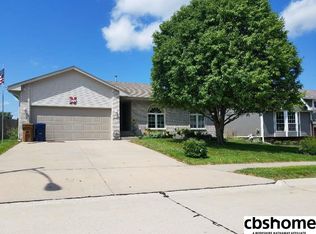 13422 S 35th Ave, Bellevue, NE 68123