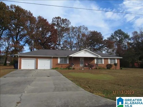 3619 Knollwood Dr, Anniston, AL 36207