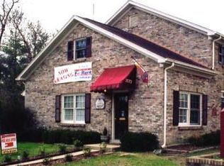 Lancelot, Lexington, KY 40517