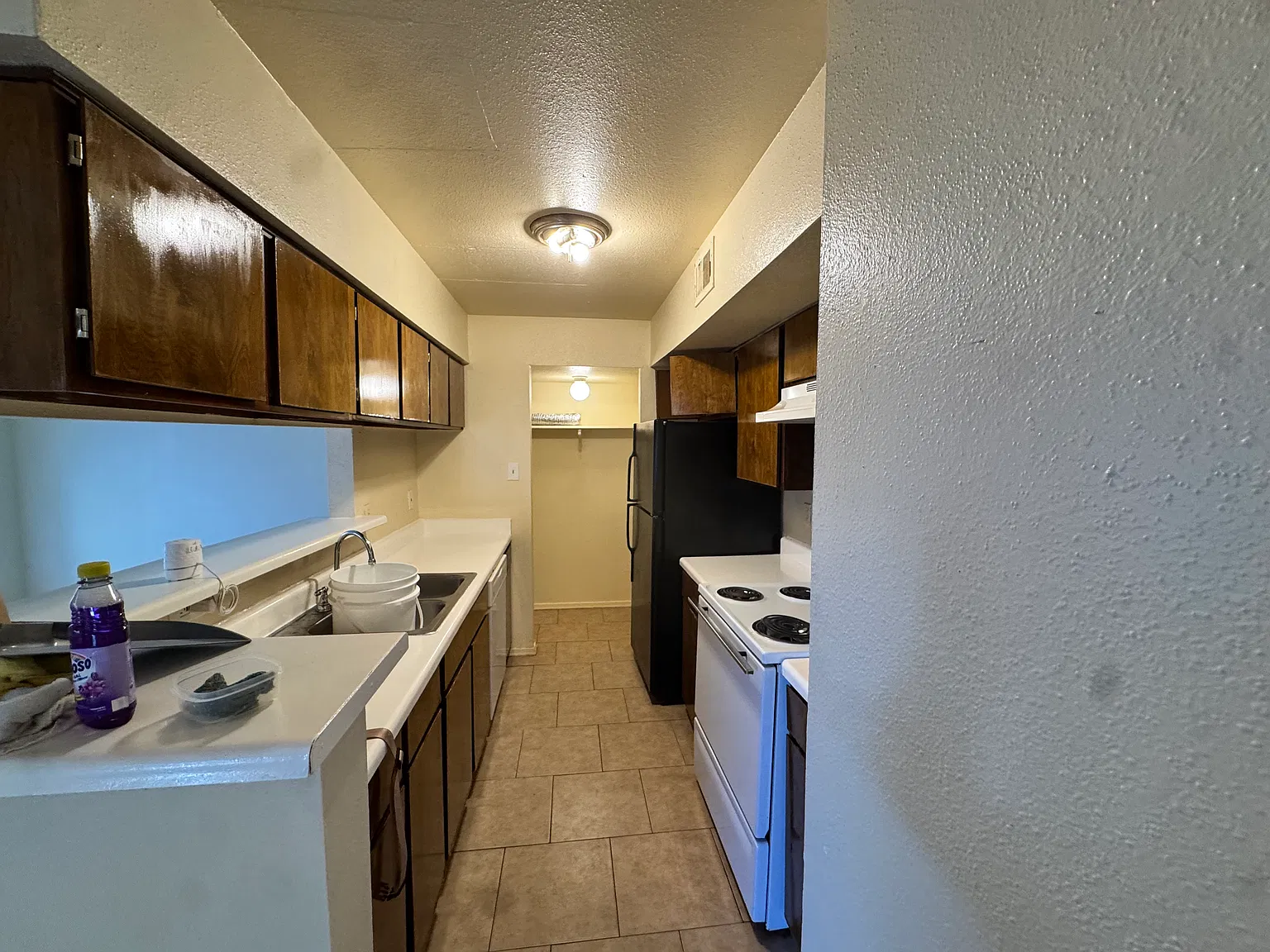 3 bed, 1179 sqft, $1,300 — Photo 4