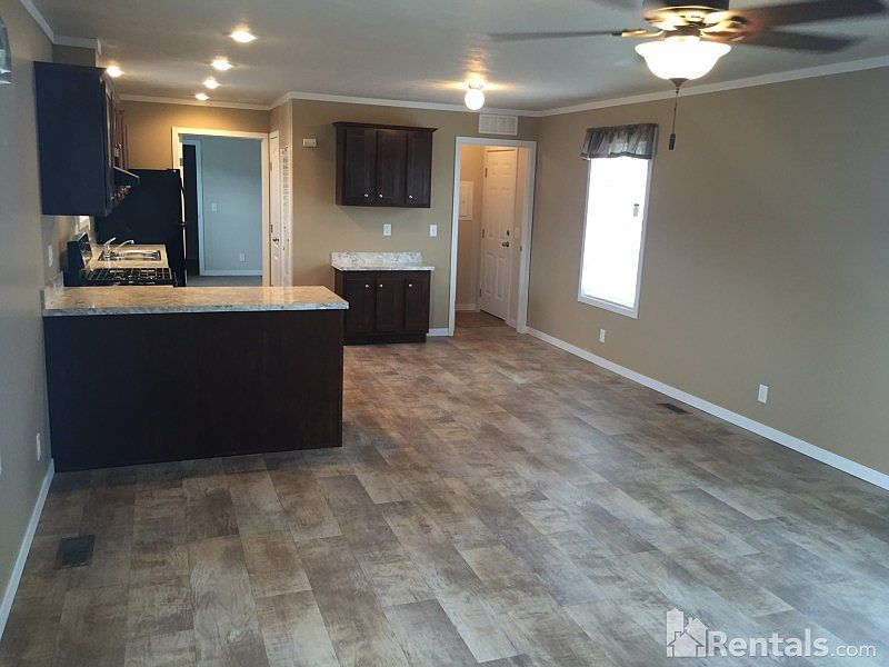 2nd image of 4042 Flamingo Dr